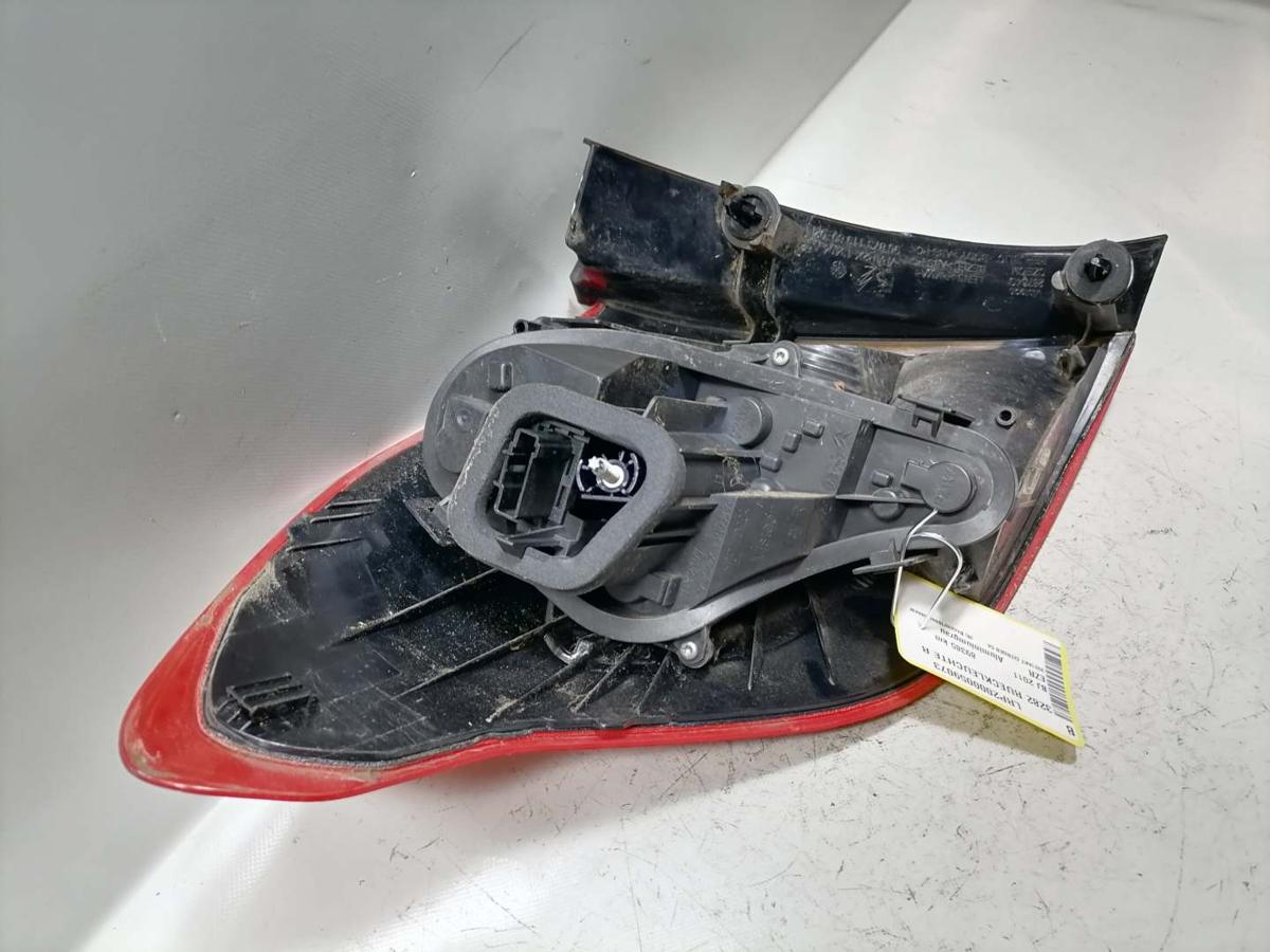 Citroen C4 N original R&uuml;cklicht R&uuml;ckleuchte Schlussleuchte rechts Bj.2011